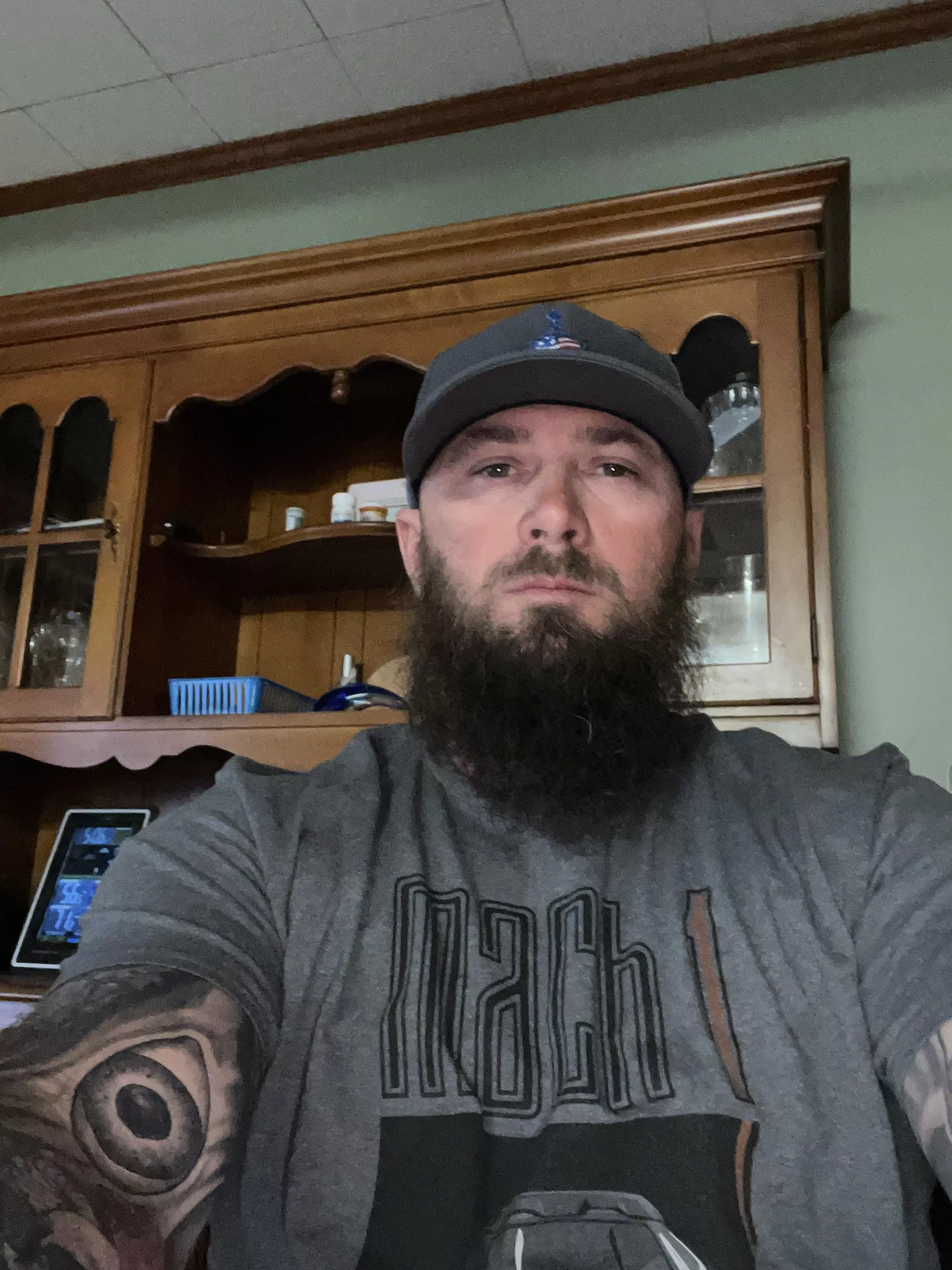 41(M) looking for (F) FWB check out my links