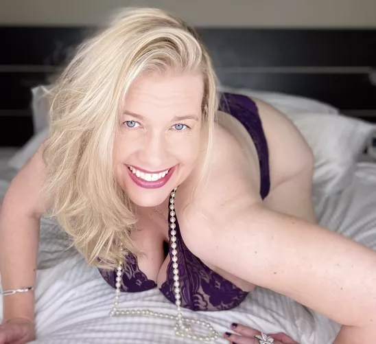 (42) Crawl in to bed with me π