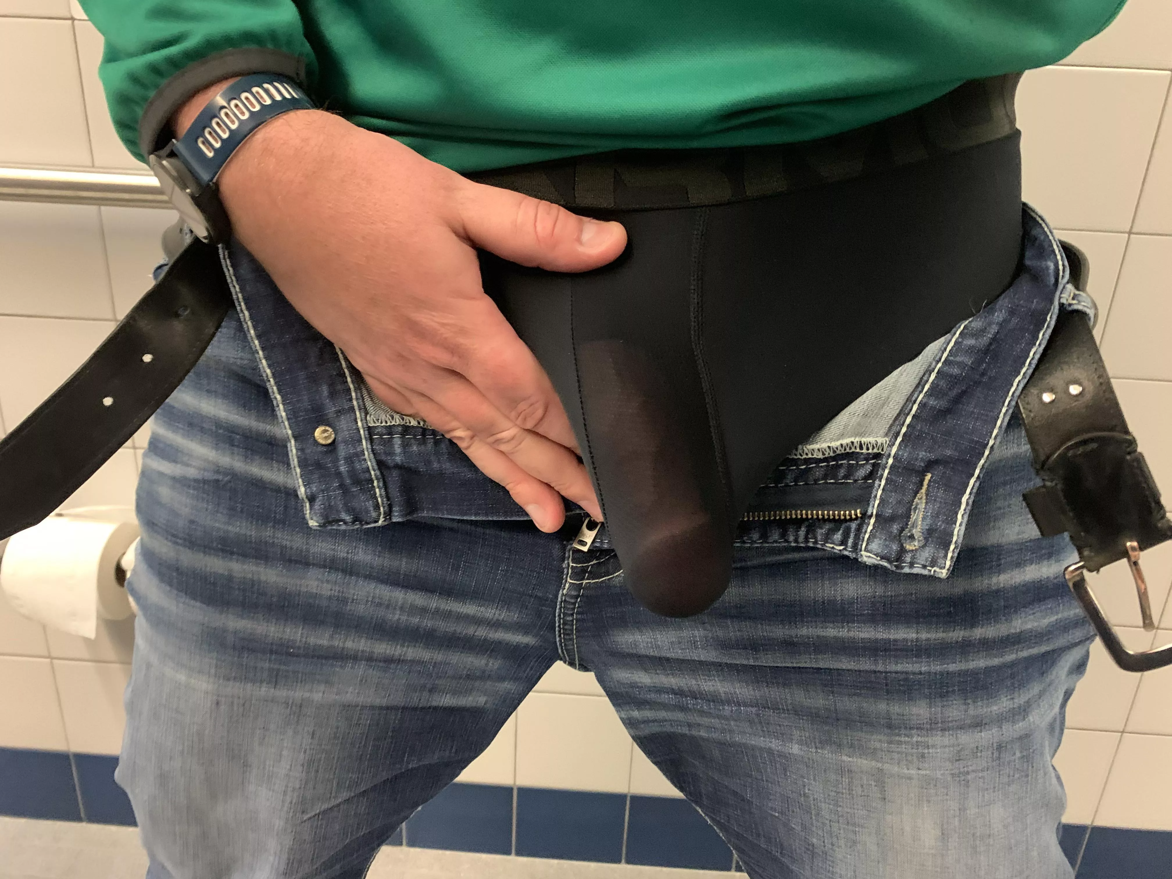 (42) Ready to come out and play, who’s up for some fun this morning?!