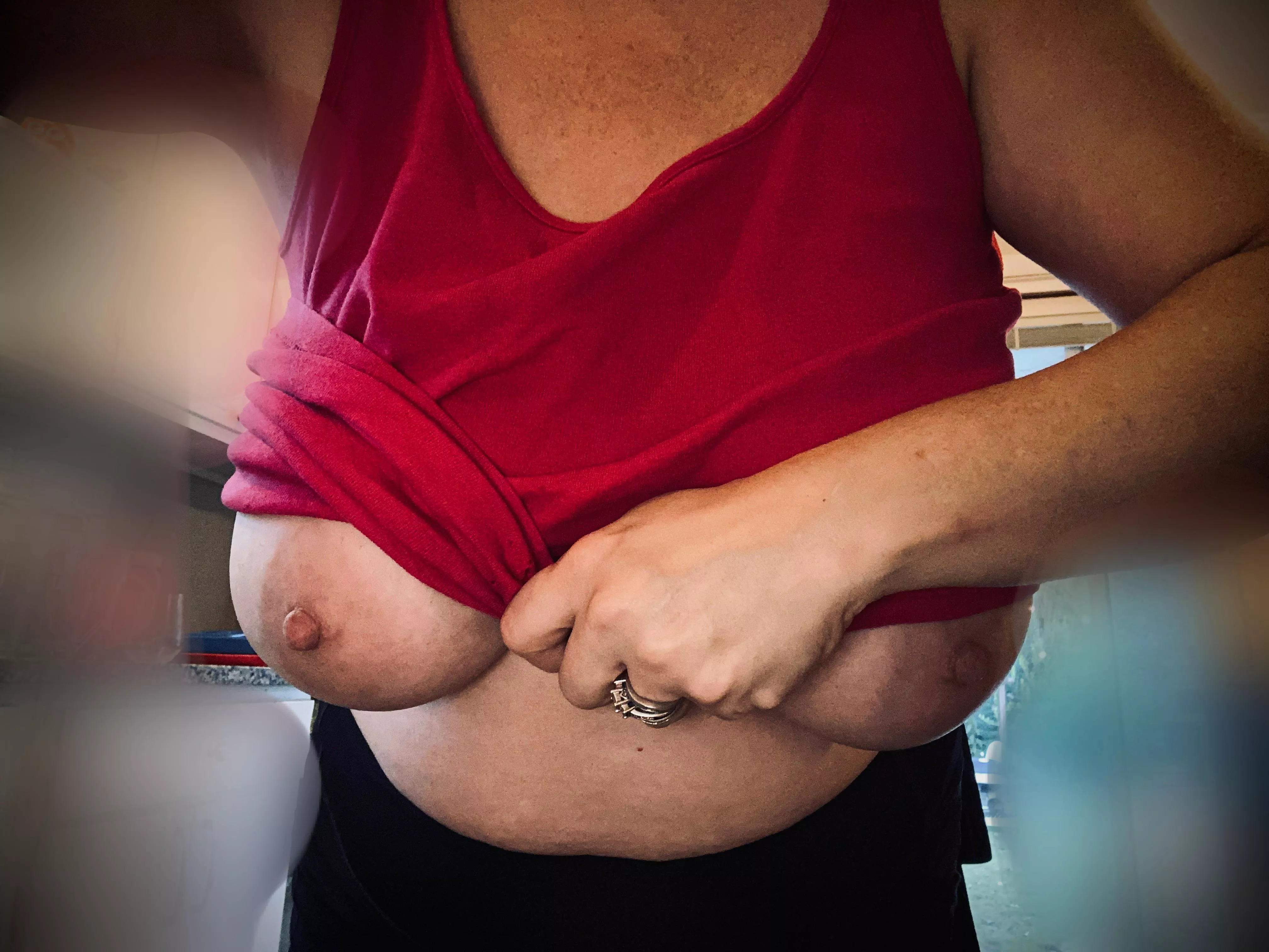 43 yo wife with 2 kids