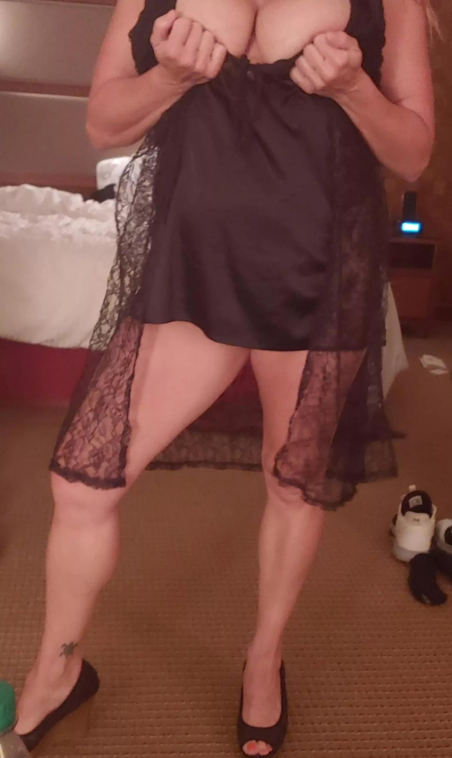 44(f) who wants to see what's underneath 44(f) who wants to see what's underneath