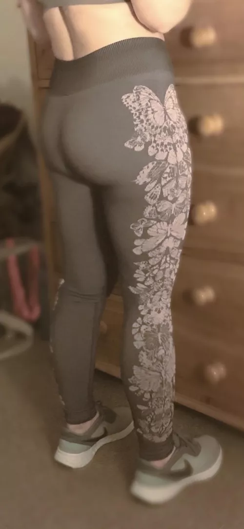 45yo mom going to the gym while horny af 🔥💋