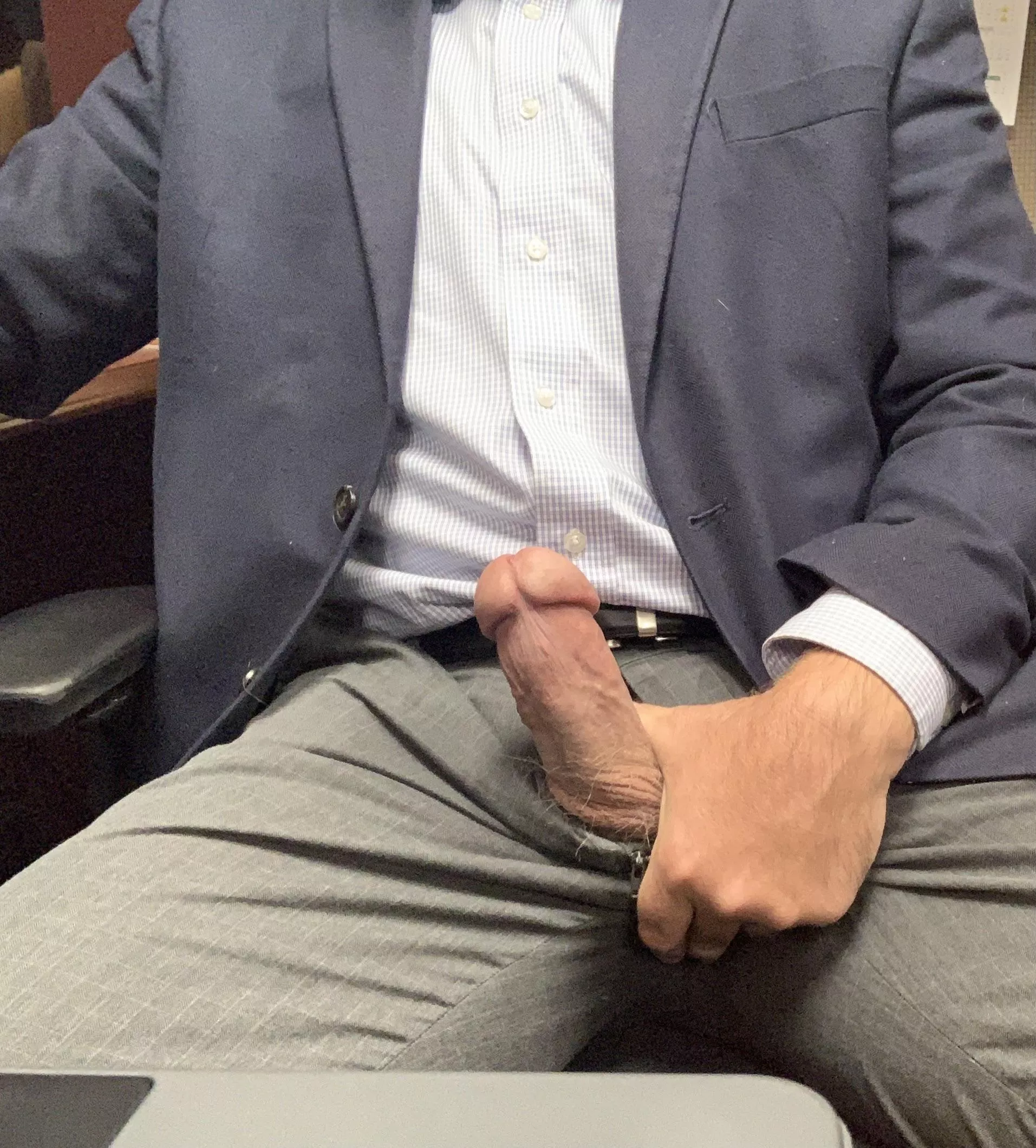 [46] Had to put on a jacket for work, but ready to take it off