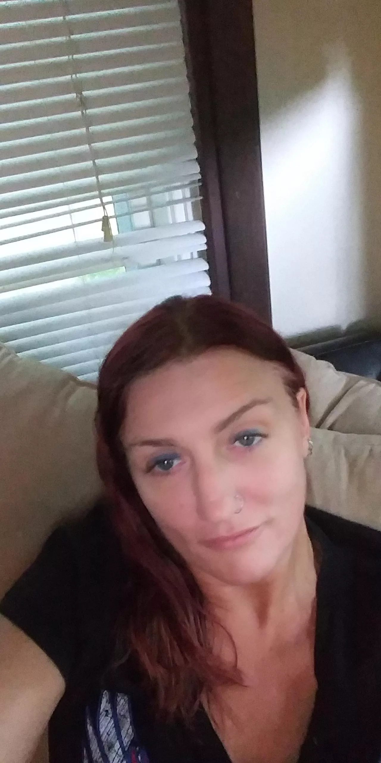 (46)(f) just chilling on this sunday (46)(f) just chilling on this sunday