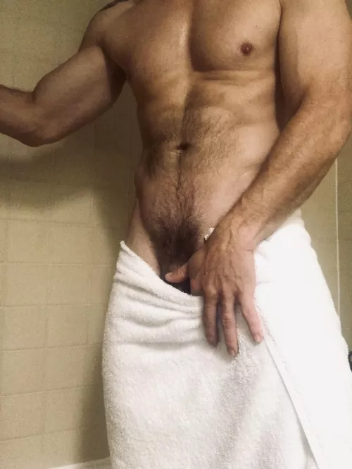 [48] Does this motel-level shower make me look cheap?