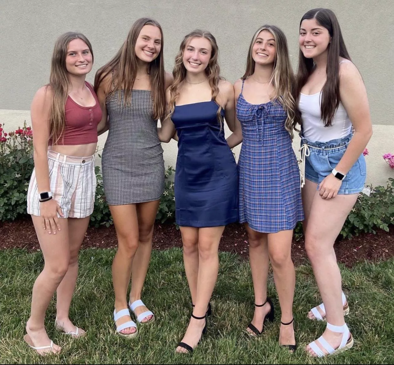 [5] who are u taking to bed