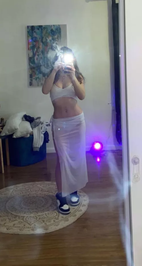 5’0 18, please be gentle🥺