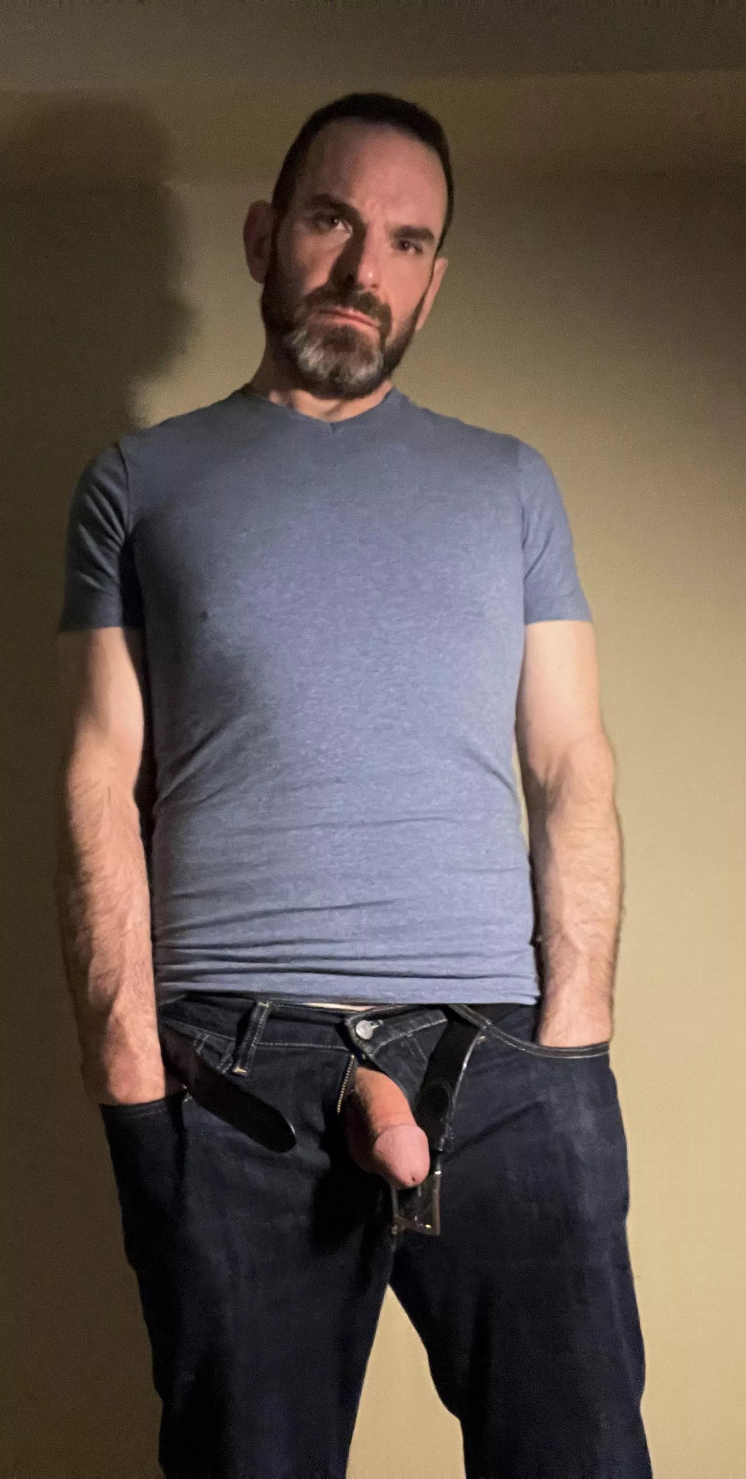 [50] Anyone else up early?