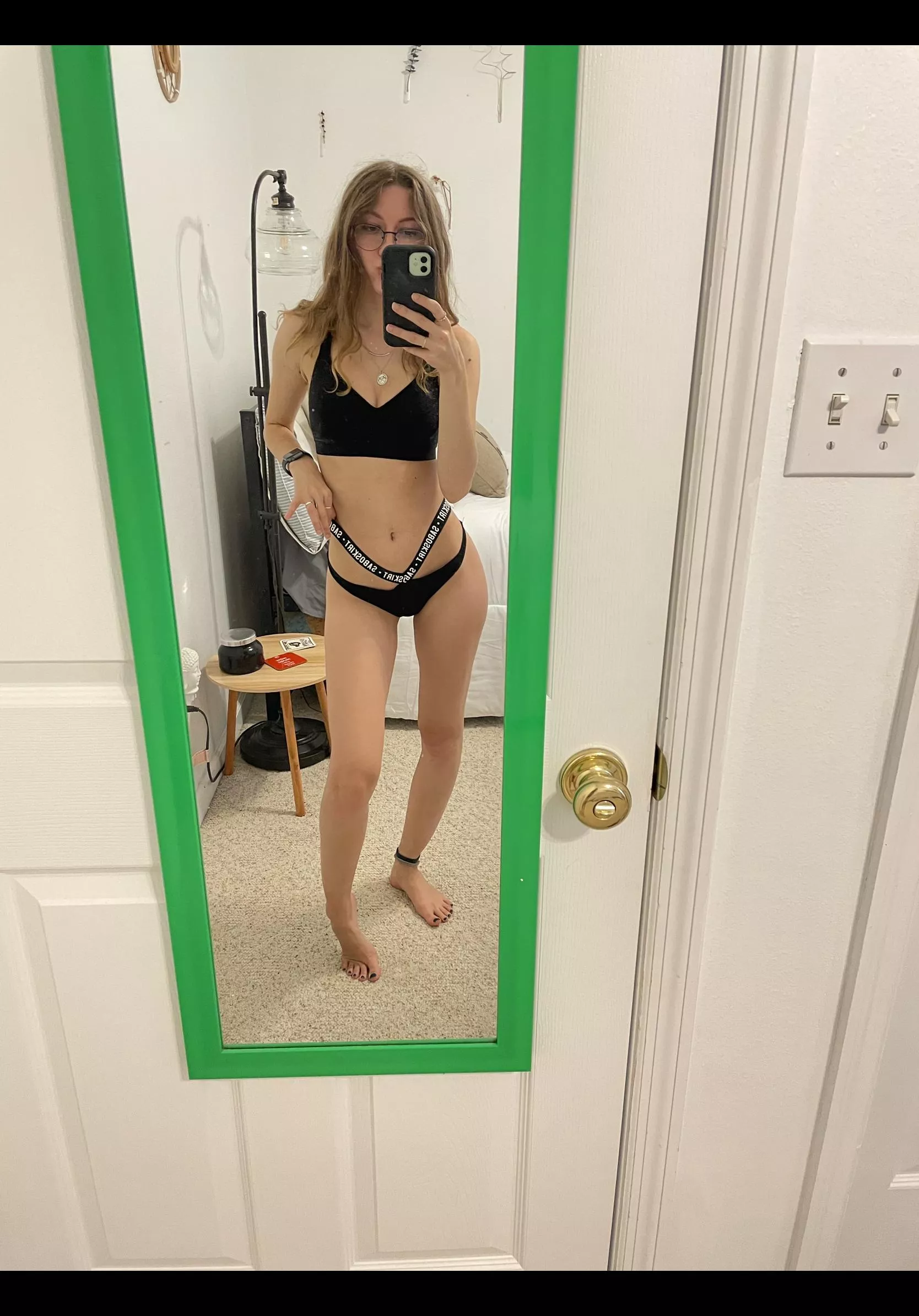 50% OFF ♥️ Top 0.5% with 2000+ posts, nudes, fetish friendly, dick rates, femdom content and moree. Come and play with goddess.