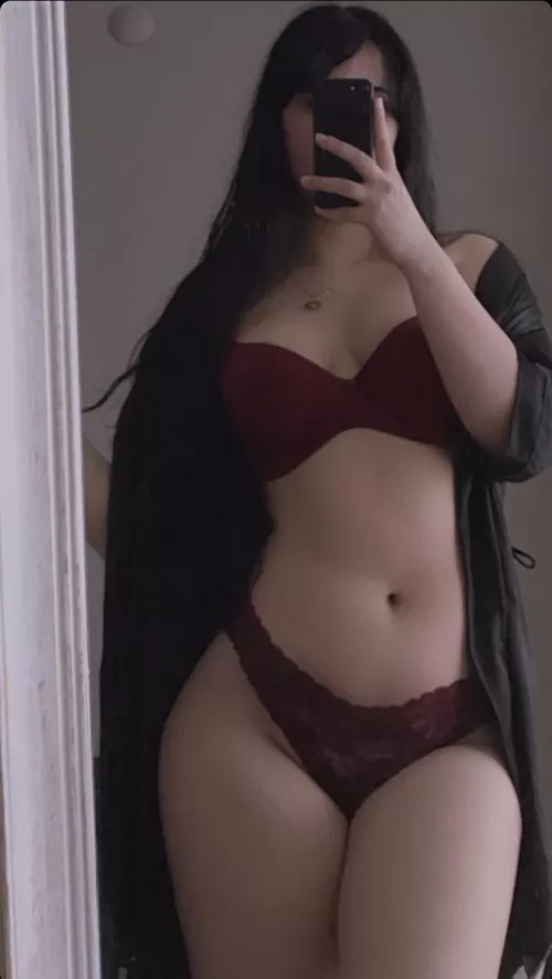 5'10 scorpio femaleπ