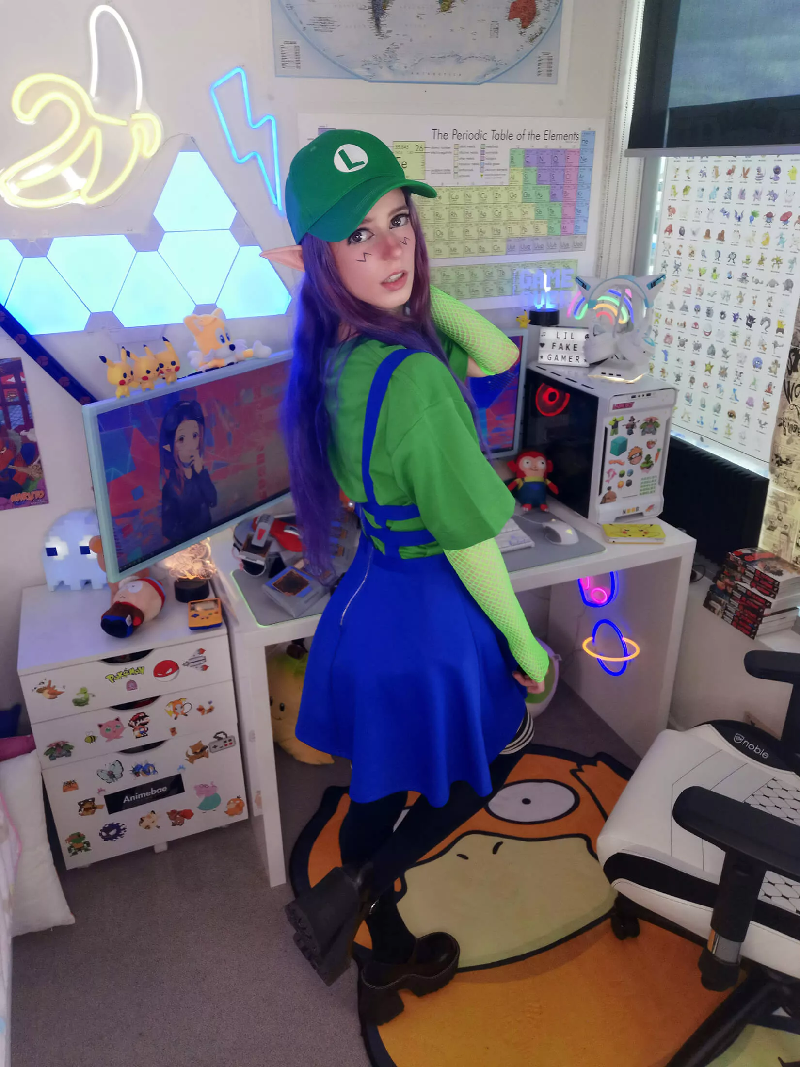 5'2 luigi-chan 🤗❤️