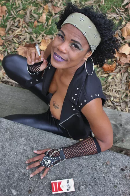 52 years old in just a couple of weeks and I can still get down on my knees as quickly as I did when I was a teenager. All the years of exercise and all that protein have done me well, don't ya thing?