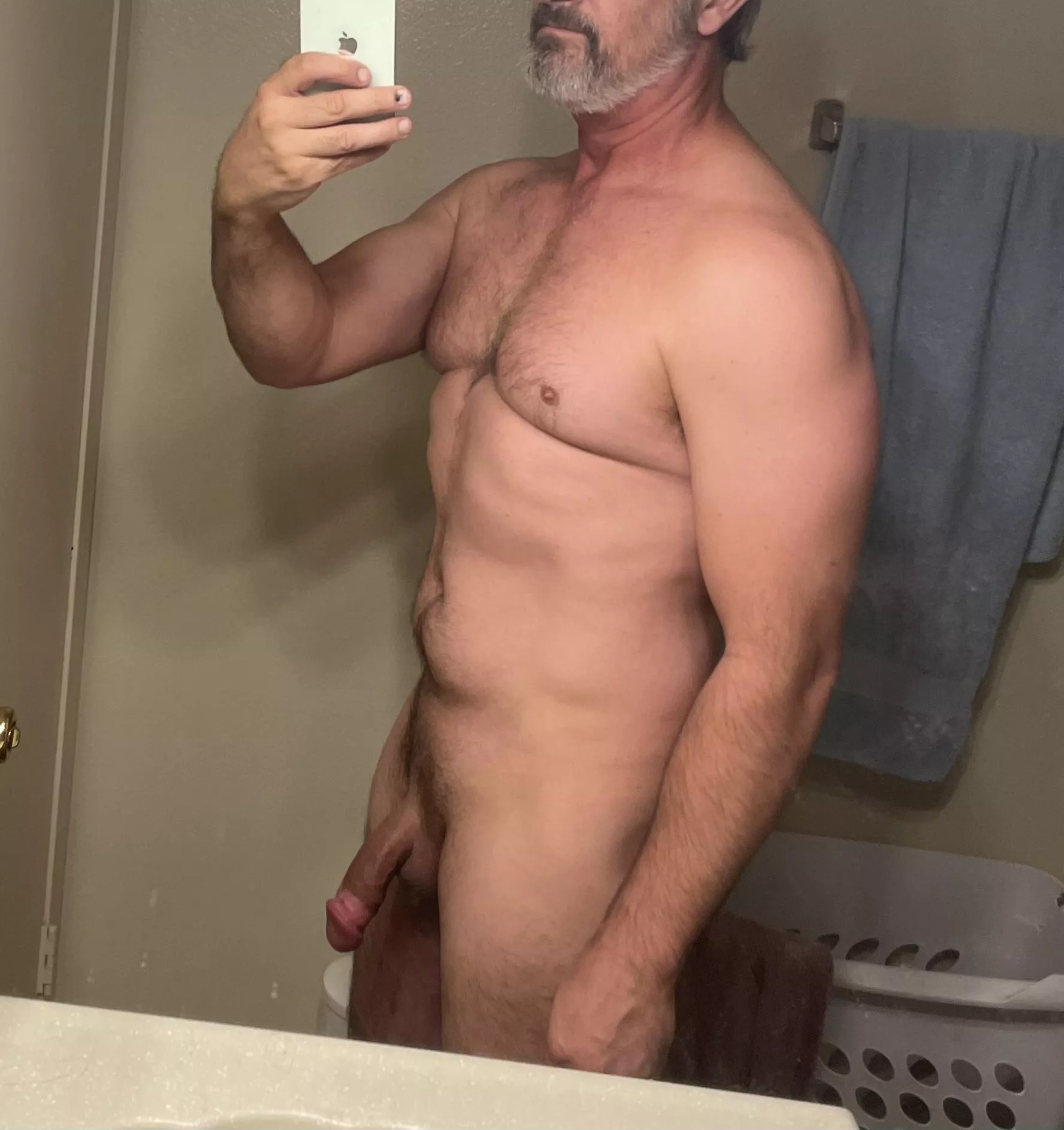 (54) beard but no boner