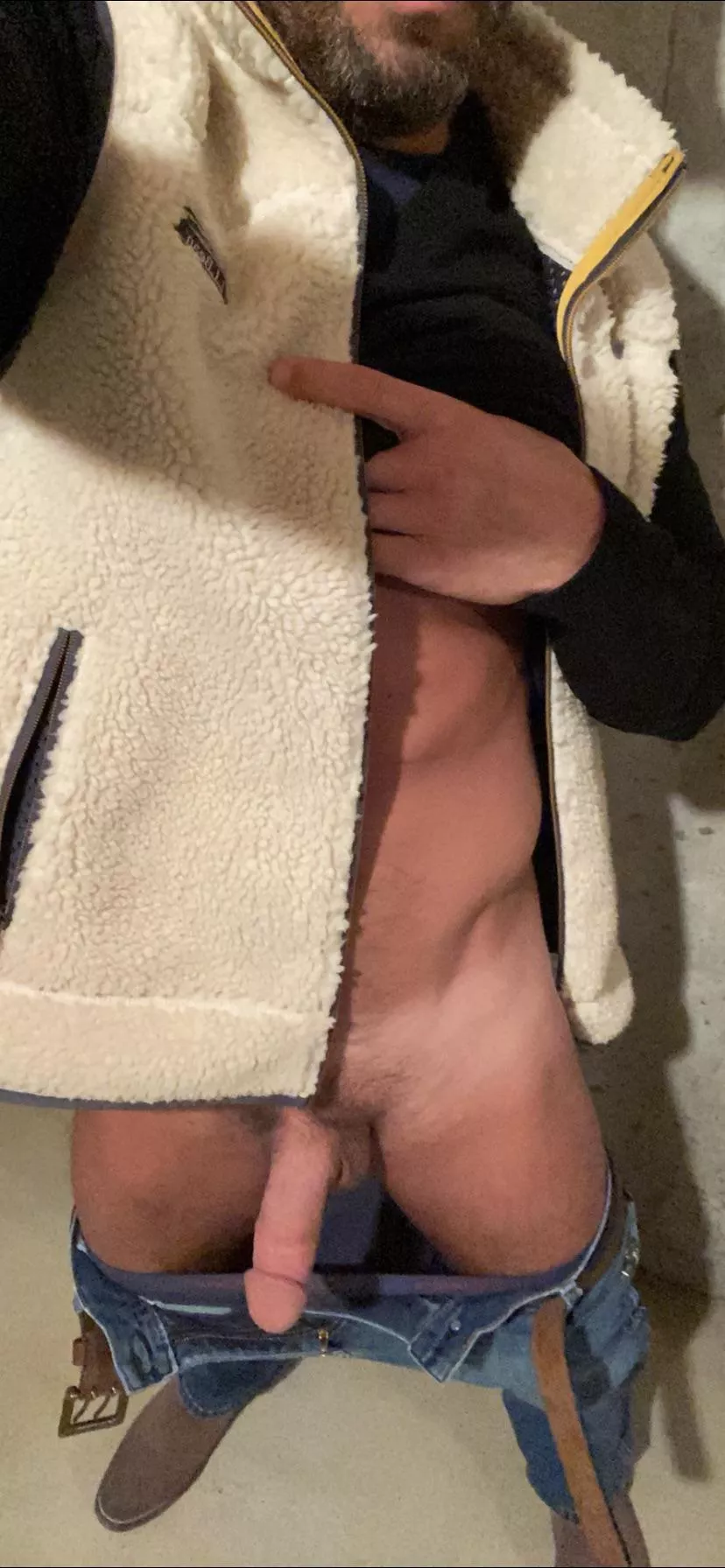 (54). It’s been a quiet week at work so I got bored and horny.