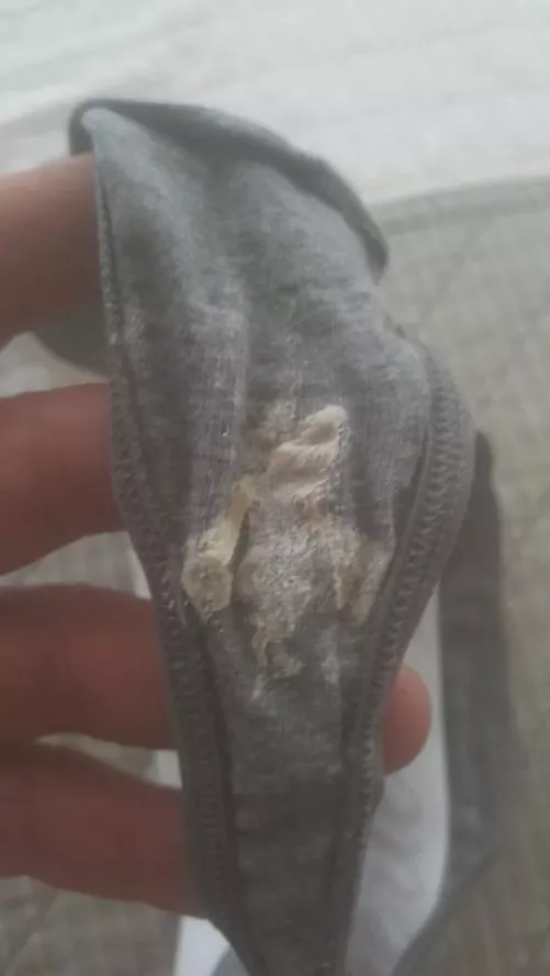 6 day wear panties. no shower. no perfume. cumming in them multiple times everyday. [selling]