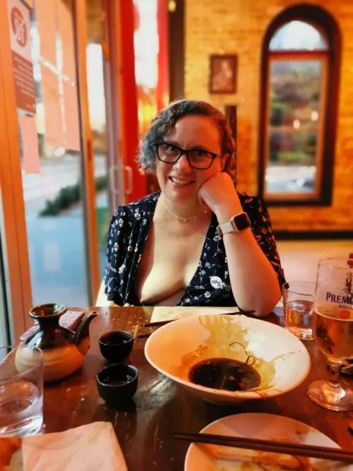 6 year anniversary with this hottie. This was our first date restaurant 💜