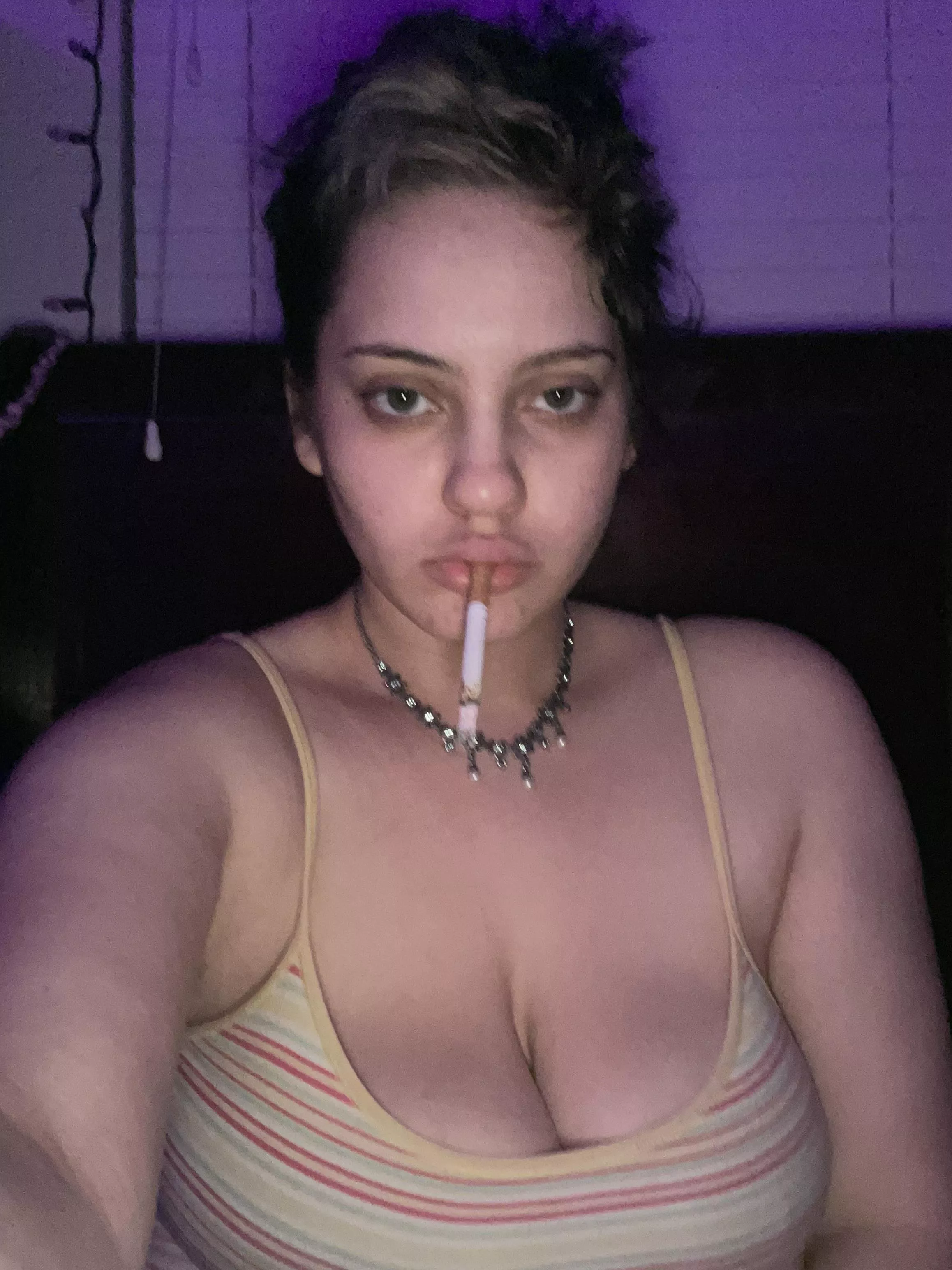 6:16 am and still awake… needed a smoke 🧚🏼‍♀️🖤