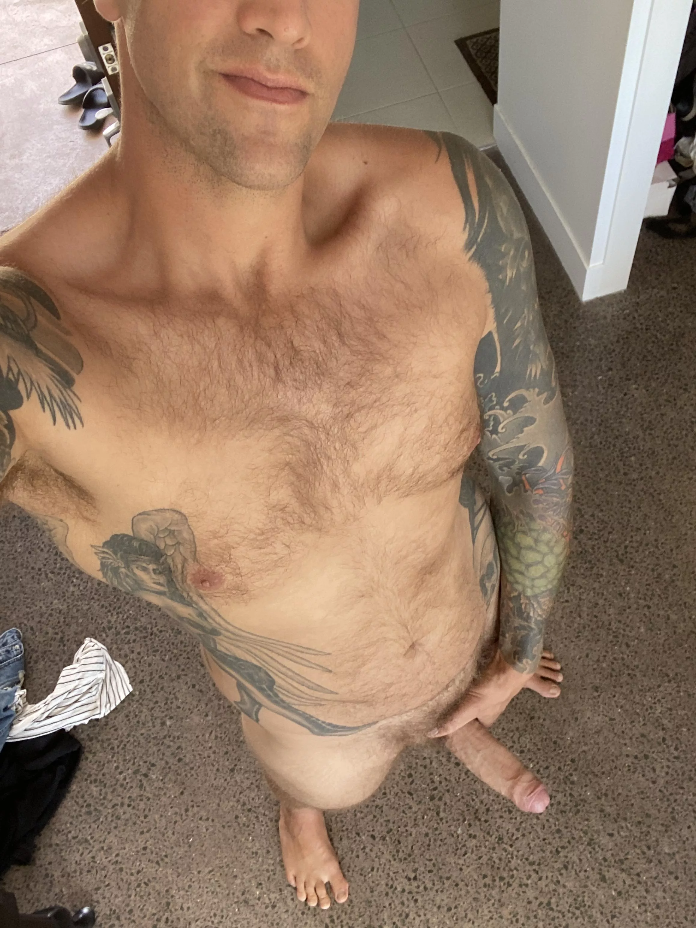 6’5” tall kiwi guy with an uncut dick full sleeves n ribs… 6’5” tall kiwi guy with an uncut dick full sleeves n ribs…