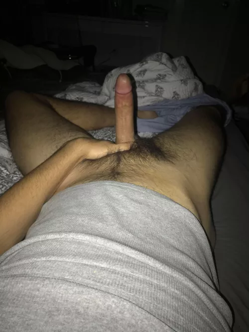 6’6” with an 8 inch cock, what do y’all think?