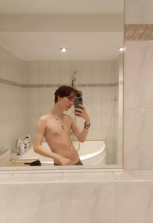 69420femboy fingering