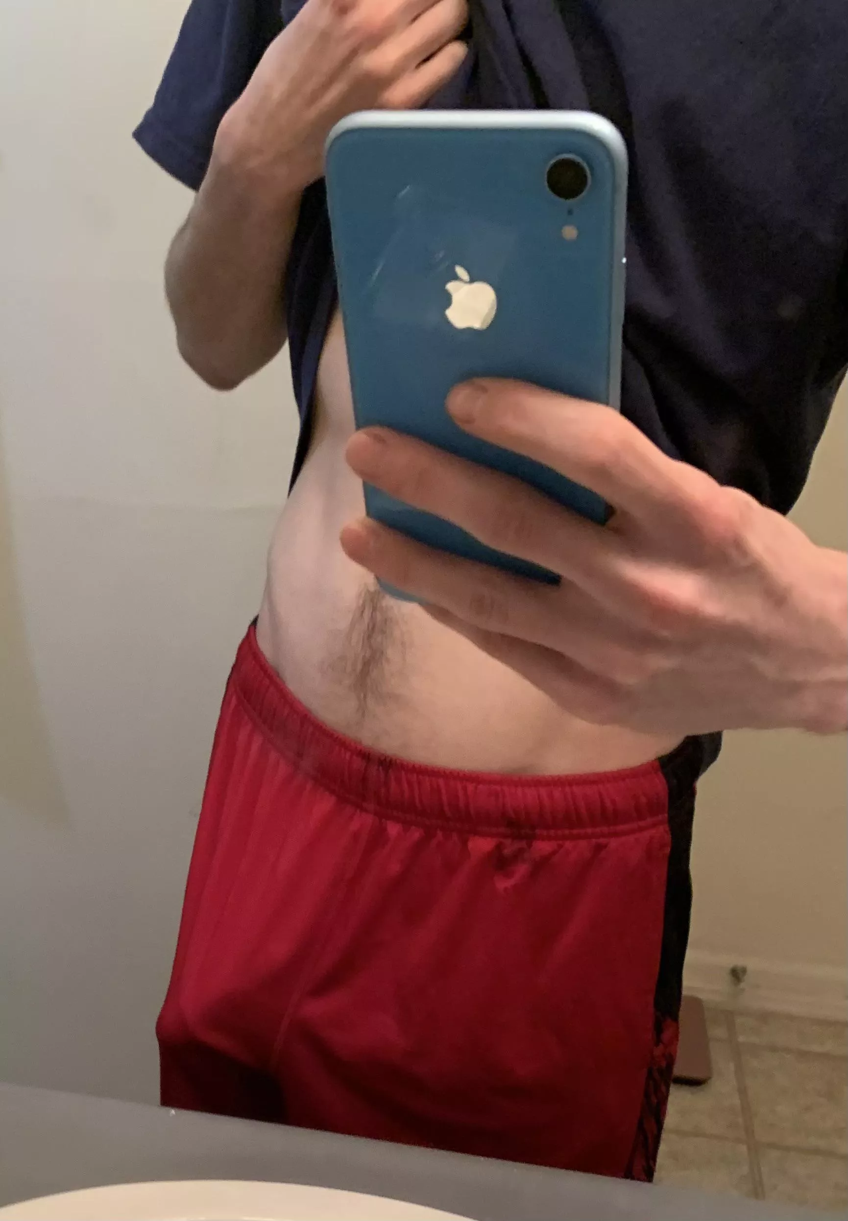 6ft 130lbs 8inch soft cock