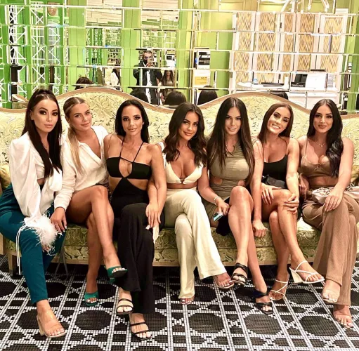 [7] what a selection!