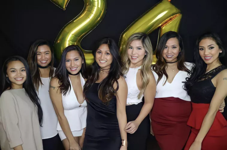 [7] Which Filipina is yours?