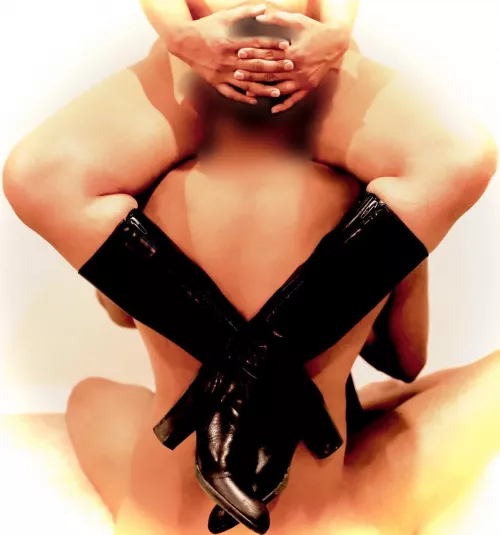 A bedtime snack [F][M]