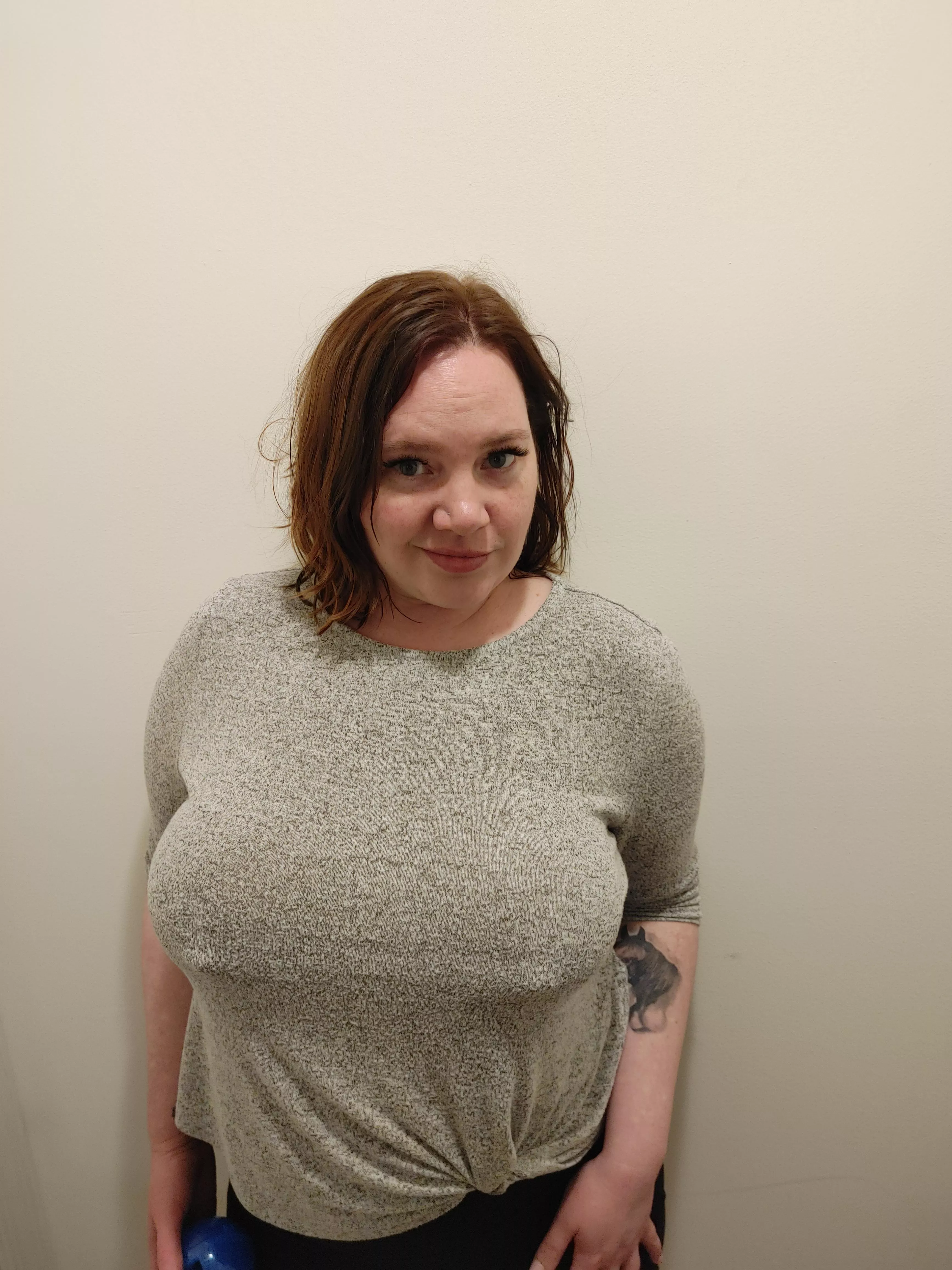 A braless we will go.. Because it's the right way