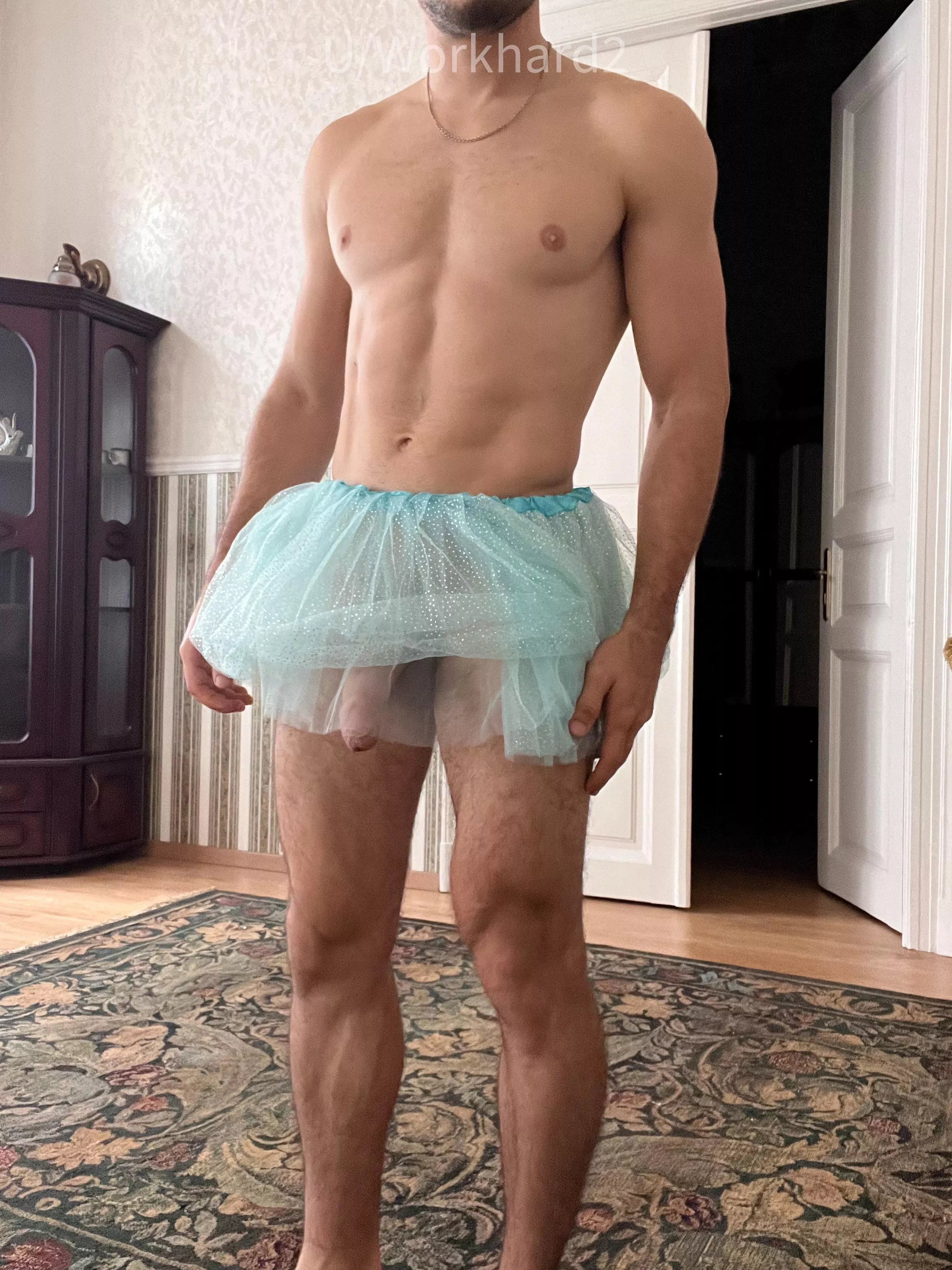 A bro that likes to play! 😌