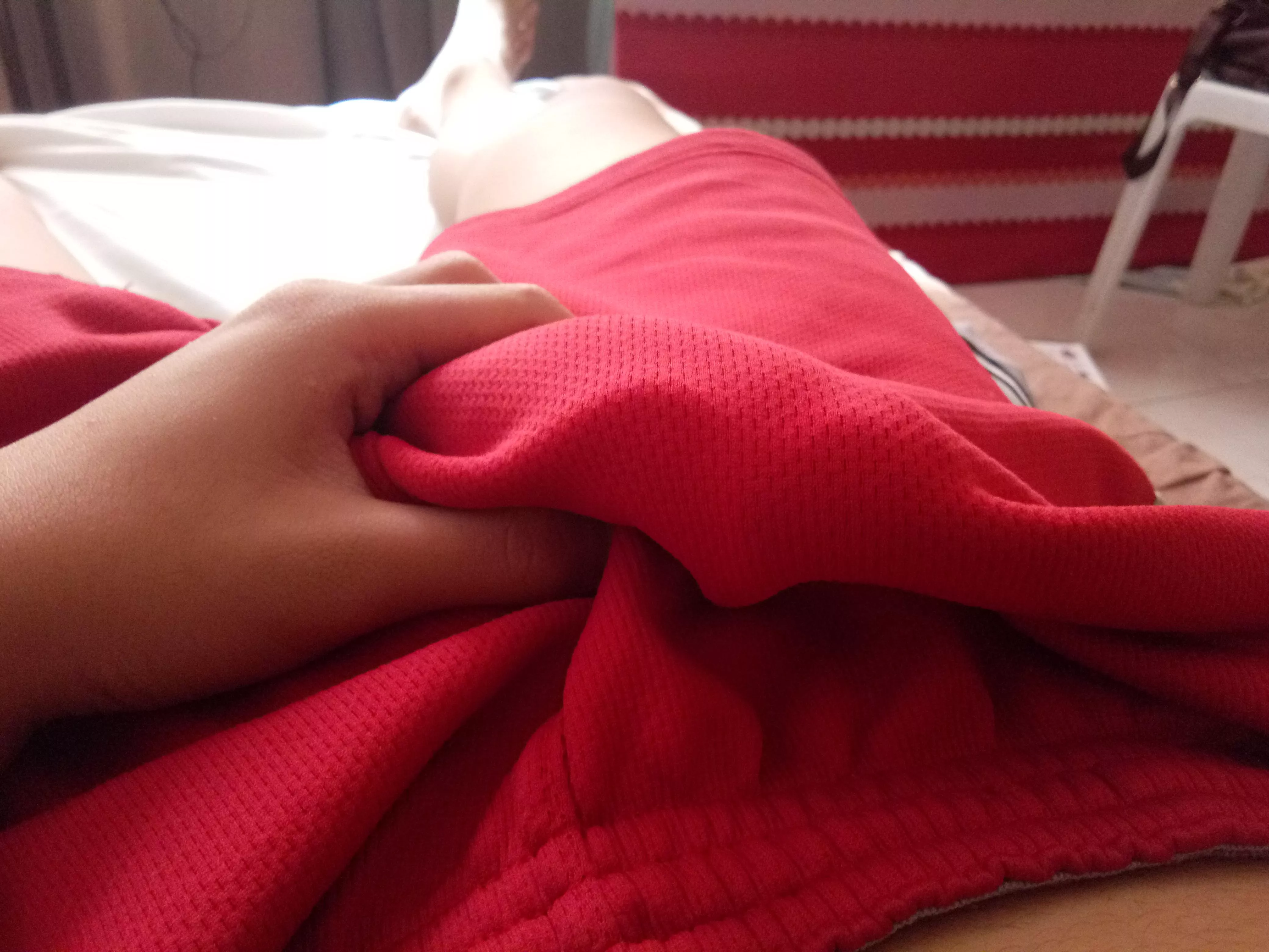 A bulge in the morning || wanna talk?