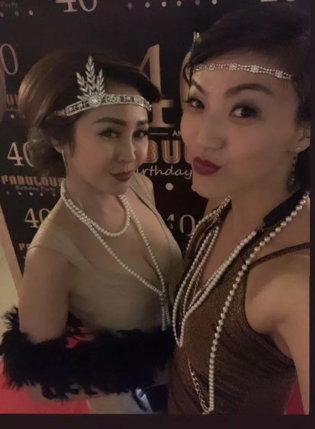 A couple of Asian milfs…which would you choose? [2]