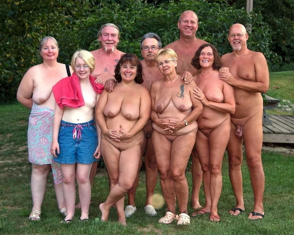 A couple of BBW nudies in this group