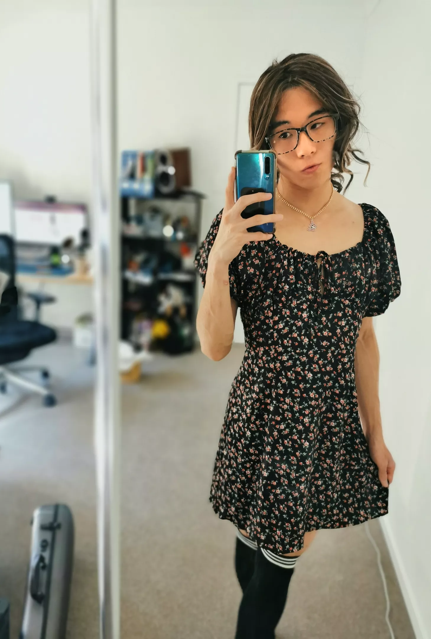 A cute boy just told me I look cute in this dress aaaaaaa~😳🥺🥰