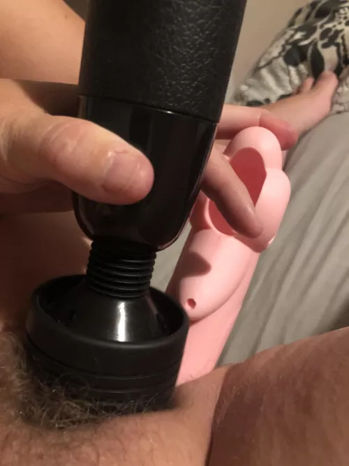 A fan just reminded me I hadn’t posted in a while. So he’s a follow up to my last post 🥰