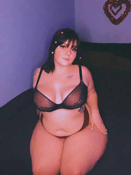 A good day to be thick🥵🍒