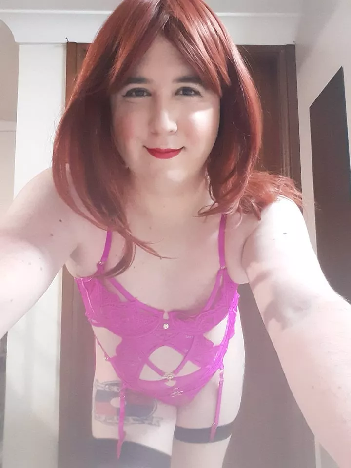 a good gurl always has some pink on standby a good gurl always has some pink on standby