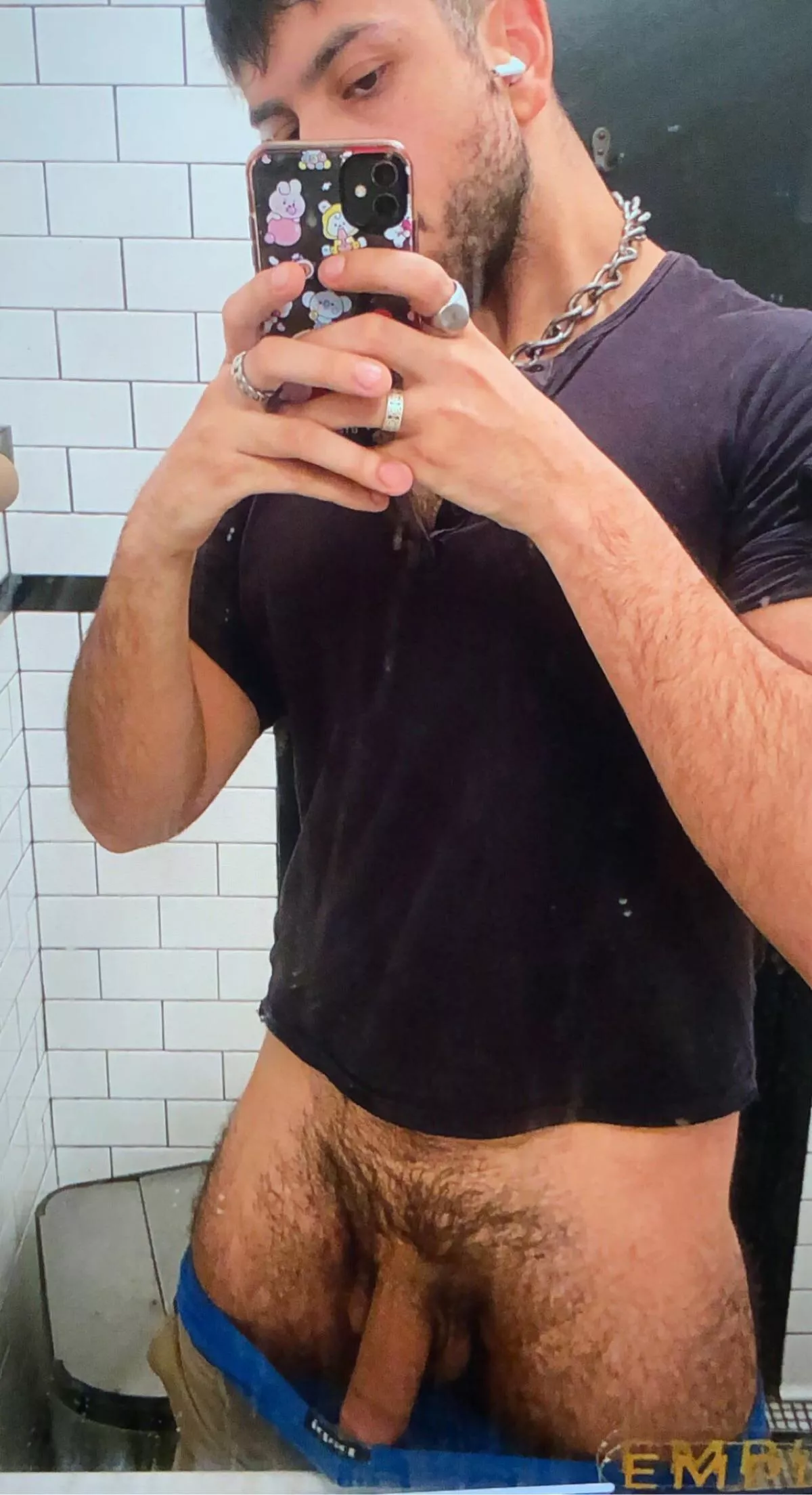 A guy walked on me when i was taking this 😳!