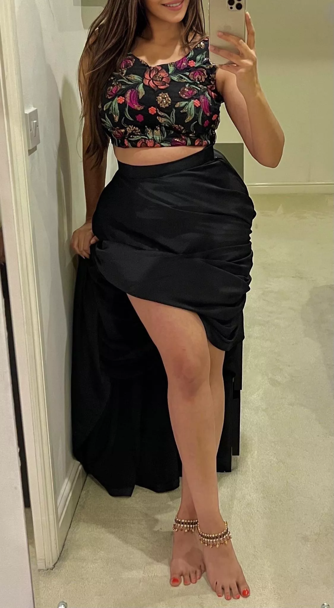 A lady on the streets but anything but under the sheets...ππ A lady on the streets but anything but under the sheets...ππ