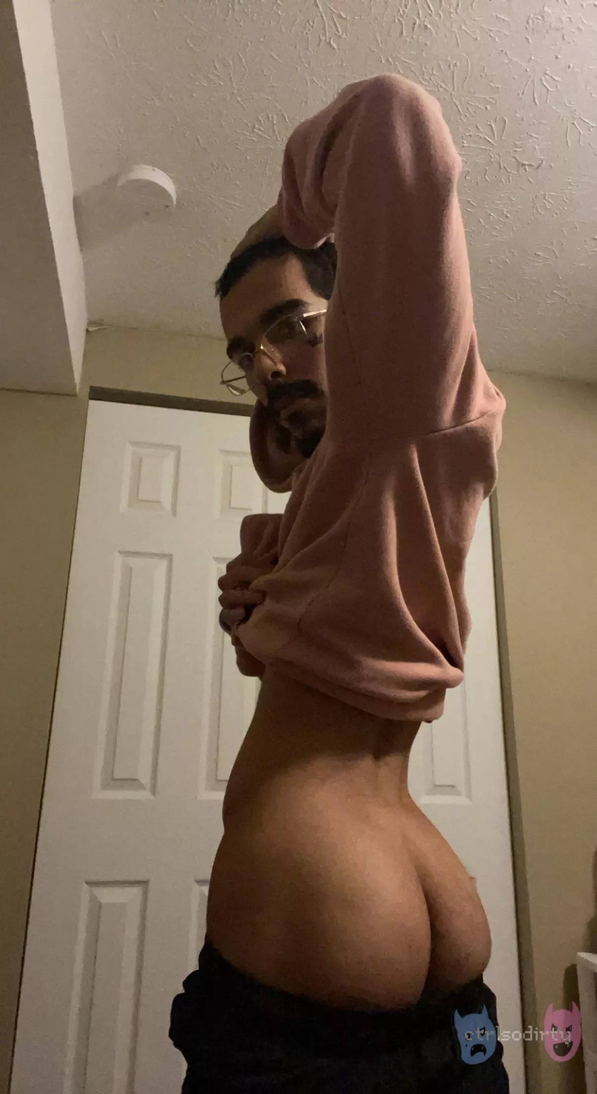 a lil cake for you all 😌