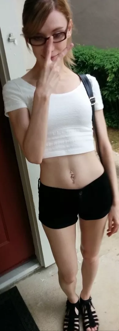 A lil camera shy, but not shy of showing off the tummy