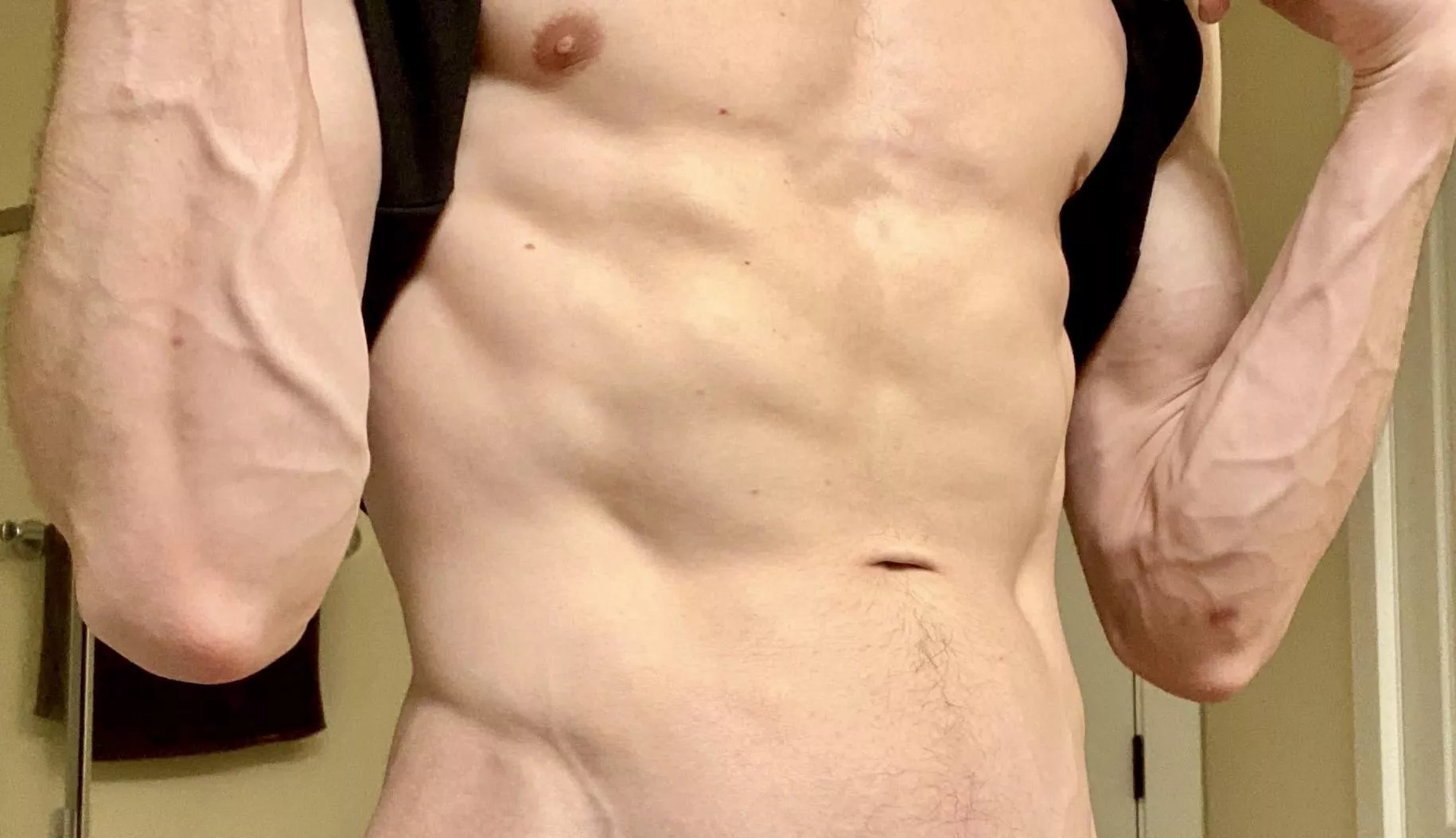 A little bit of abs, chest and of course for you forearm admirers