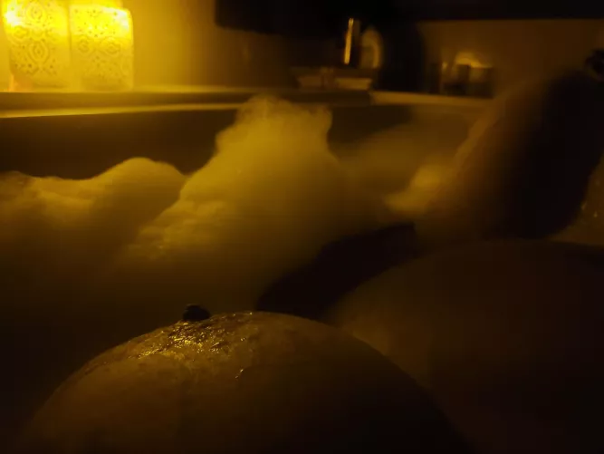 A little less explicit today, just relaxing in the bath. [F]