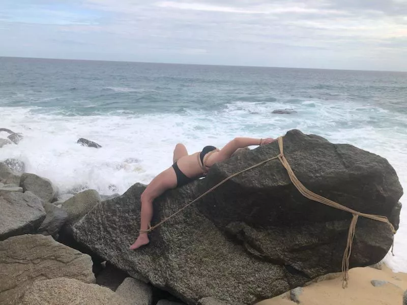 A little tie in cabo