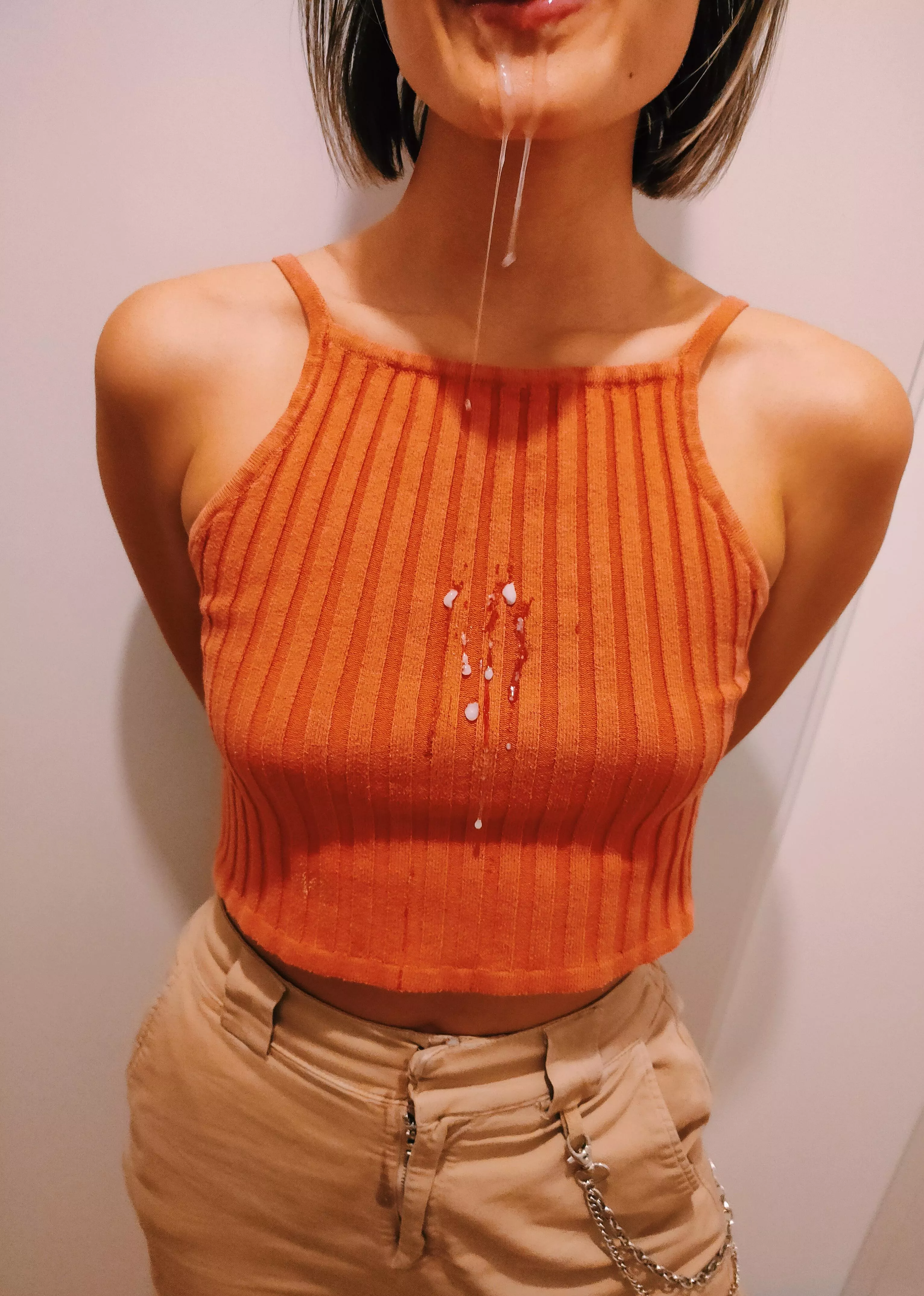 A lot went straight down my throat, love spilling it straight down chin tho🤤