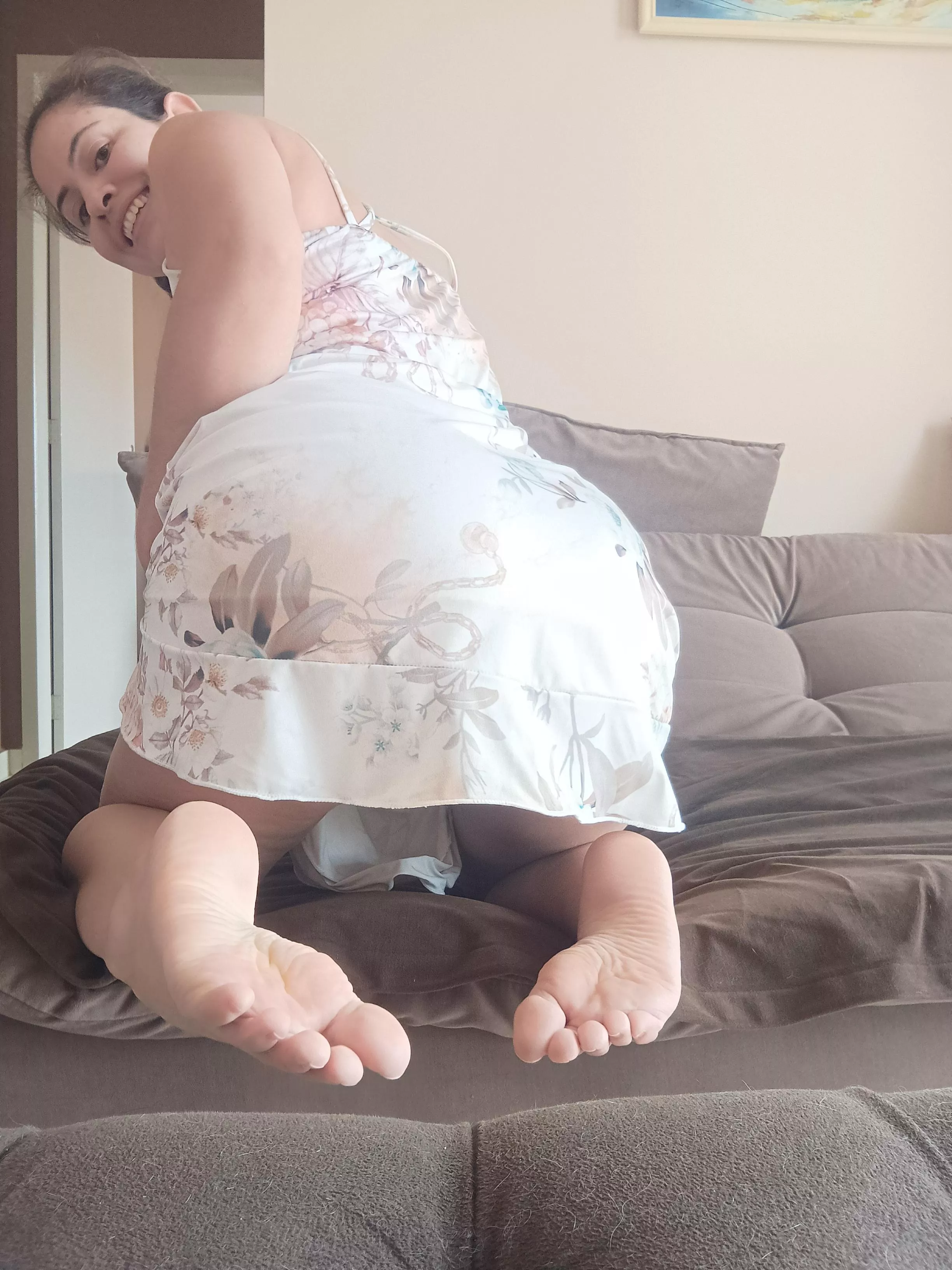 A pose to brighten your day 😘