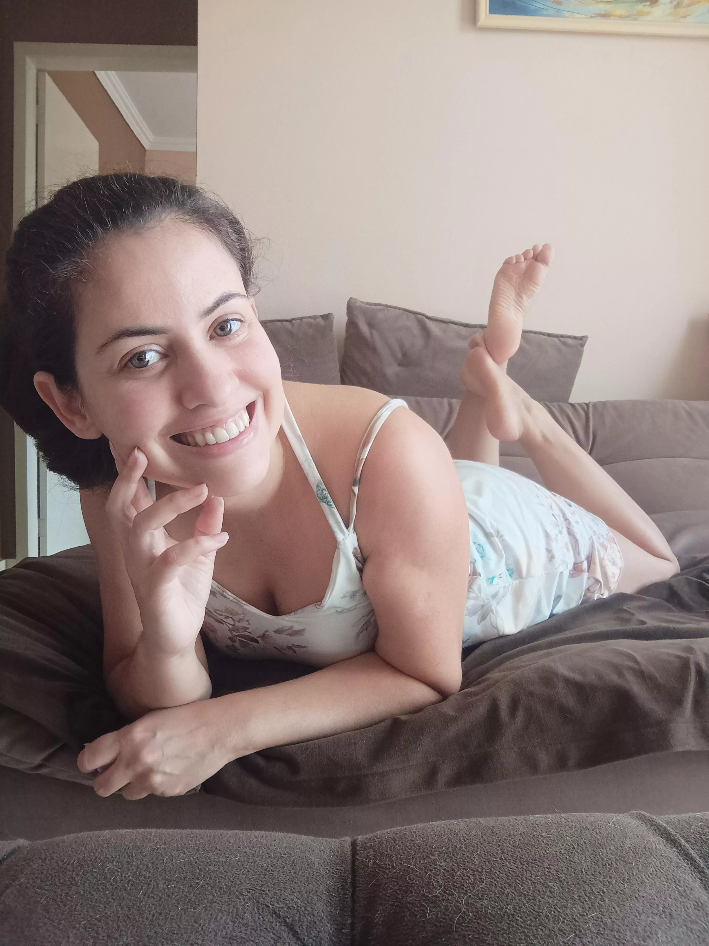 A pose to brighten your day π A pose to brighten your day π