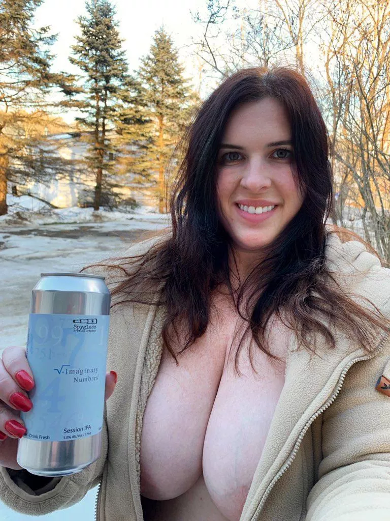 A session ipa is called for on a spring like day. A session ipa is called for on a spring like day.