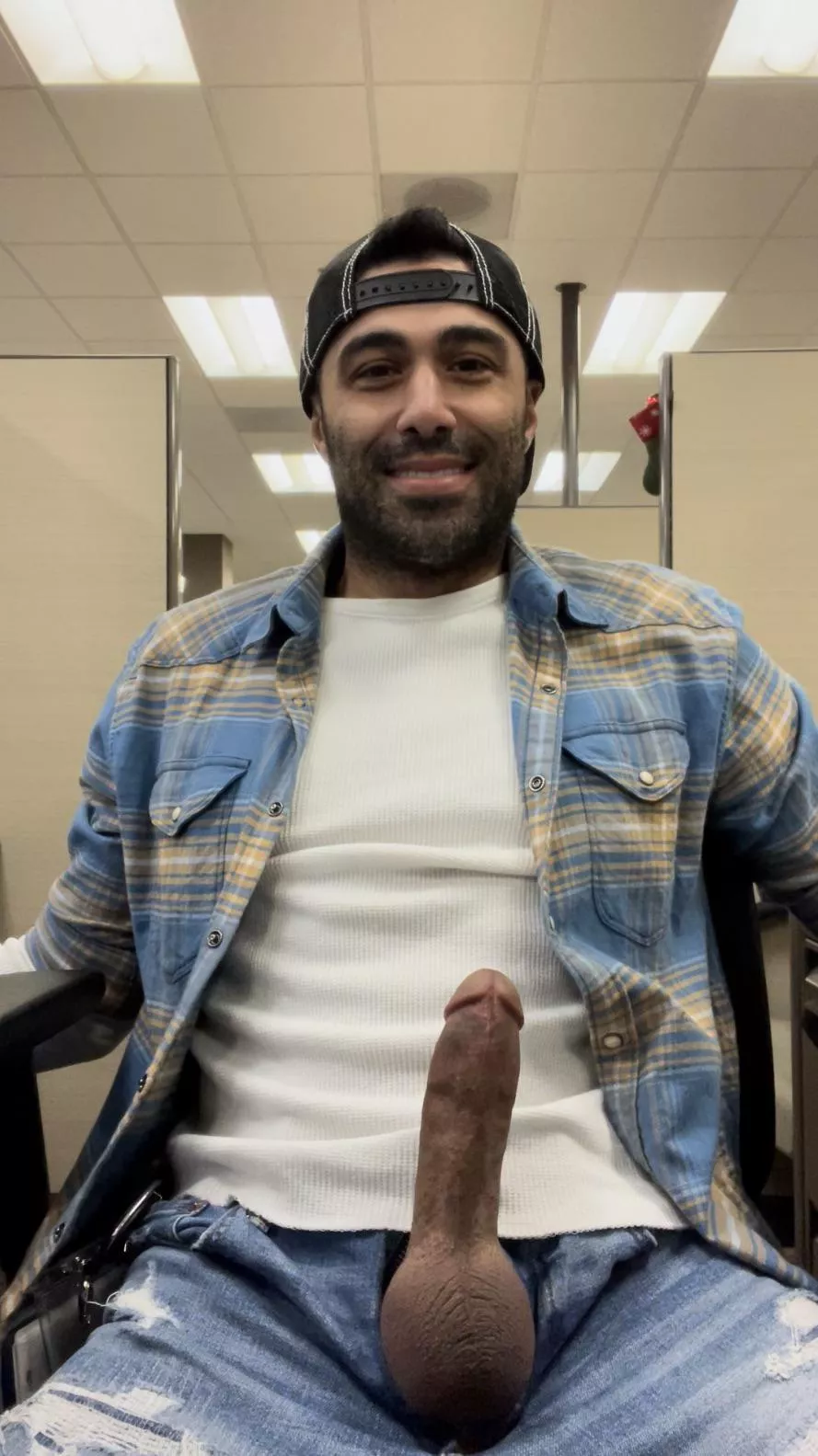 A smile for you on this Monday morning. A smile for you on this Monday morning.