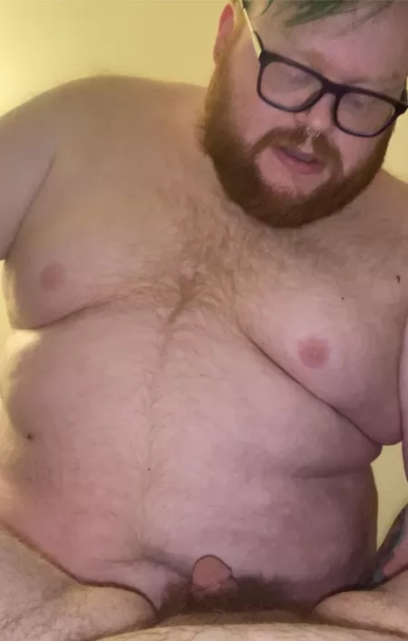 A sneak peak to a video I’m uploading to my OF of me topping a tight hole. Enjoy!